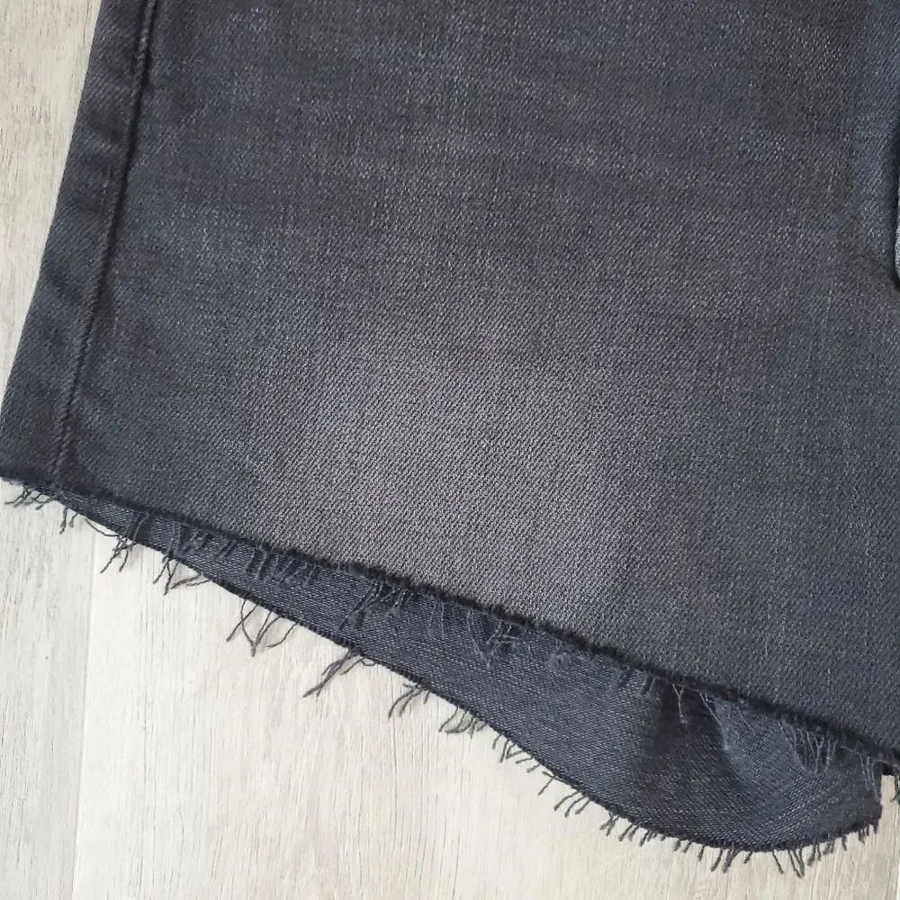 L'Agence Sonia Mid Rise Braided Cutoffs Jean Shorts Vintage Black - Picture 6 of 6